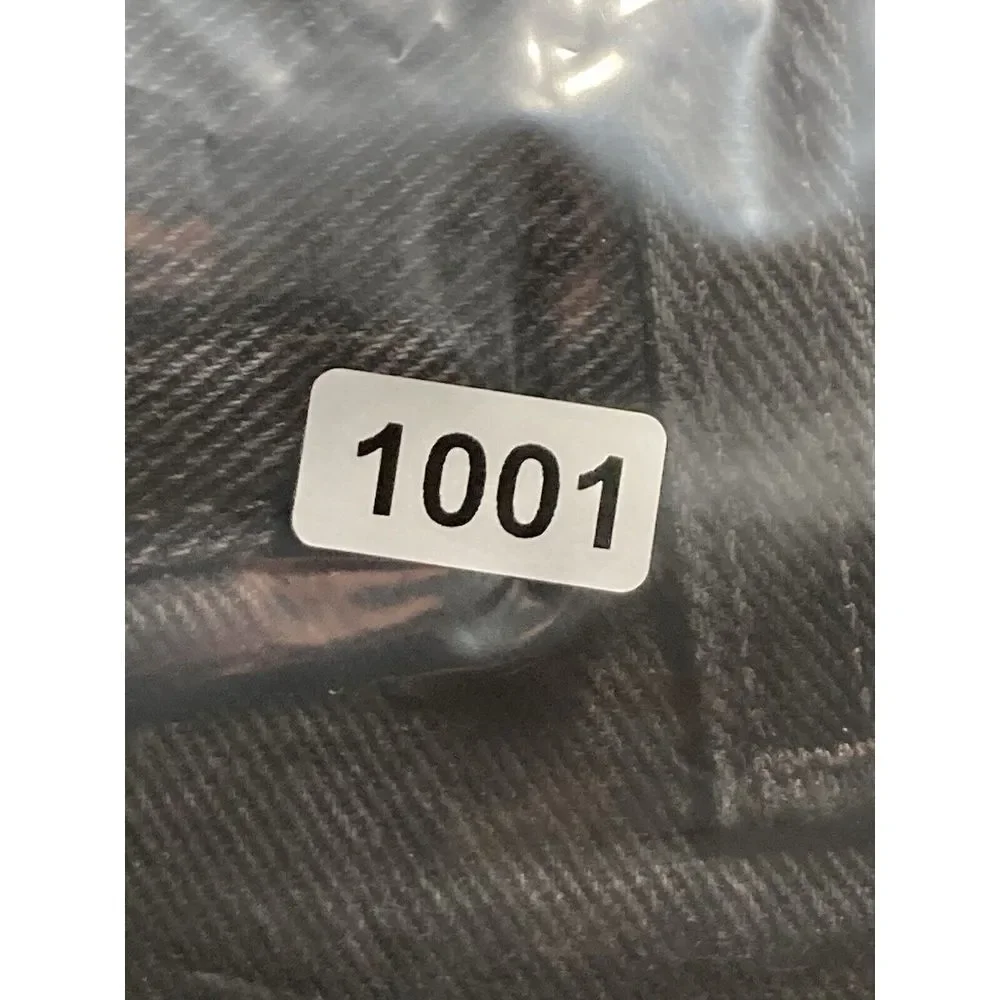 Levis excellent no